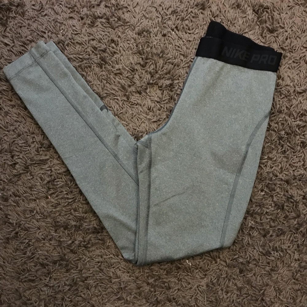 sold/traded: nike pro leggings